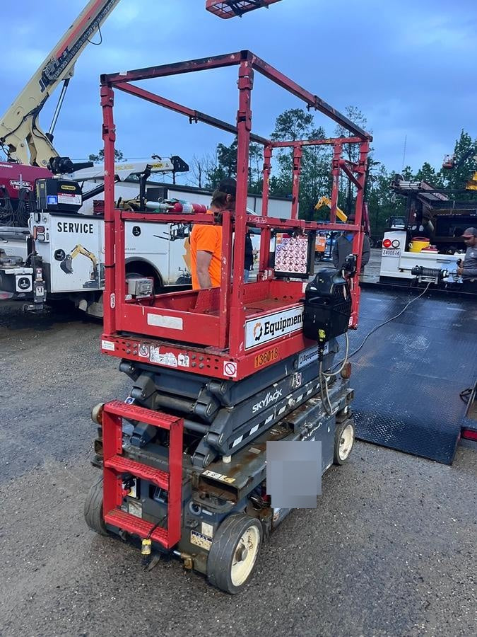 2021 SKYJACK SJ3219