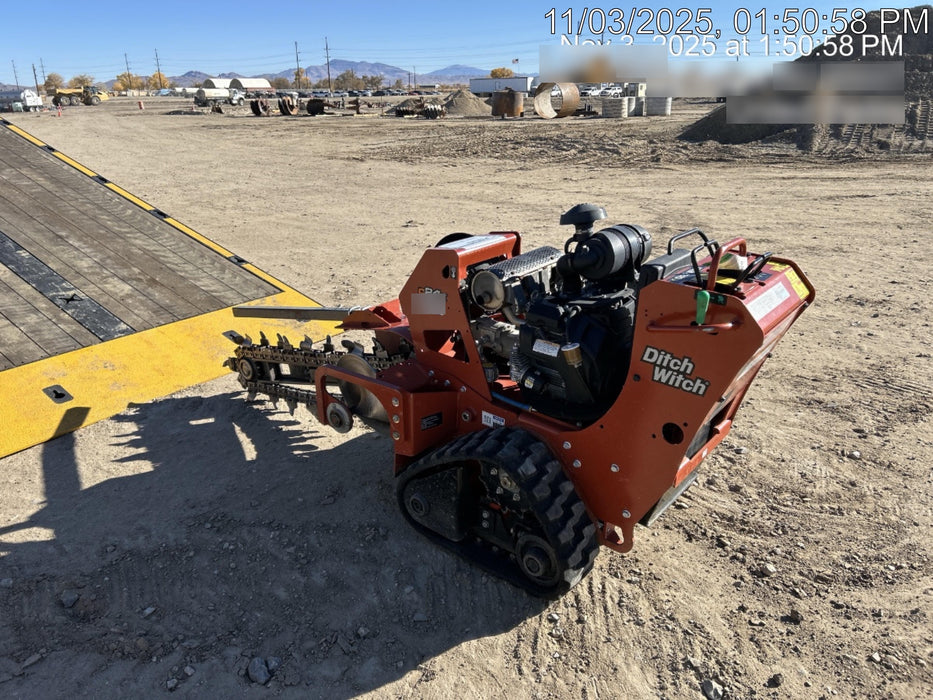 2020 DITCH WITCH C24XA