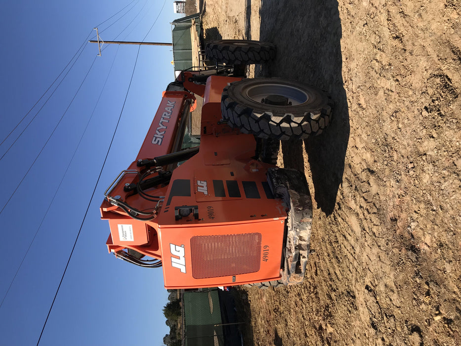 2019 Skytrak 6036 Cab/Heat/Air, Solid Tires, LED Work Lights, Beacon w/50" Carriage, 48" Pallet Forks