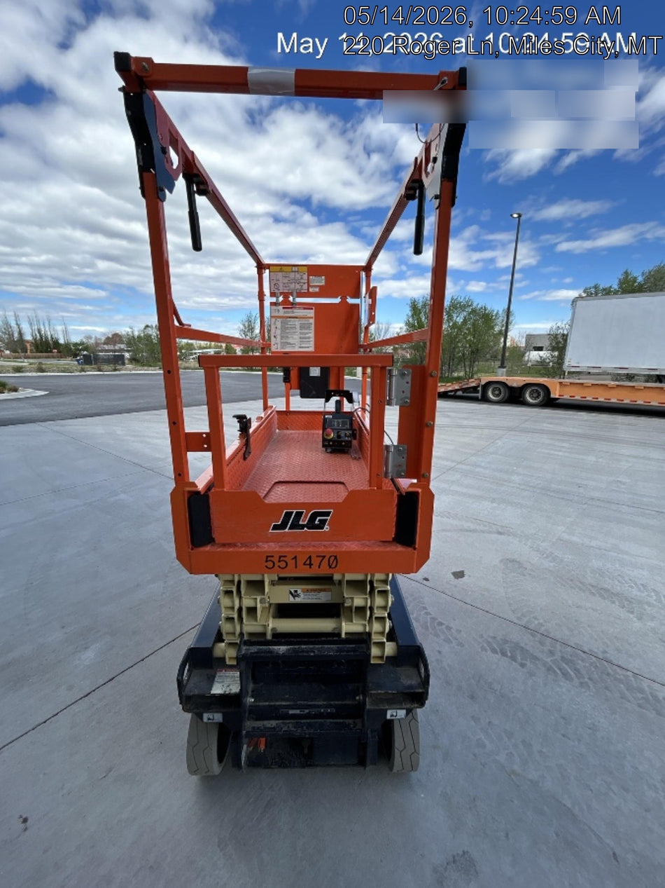 2025 JLG ES1932