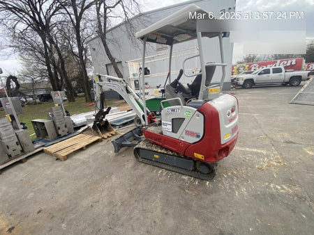 2022 TAKEUCHI TB20e