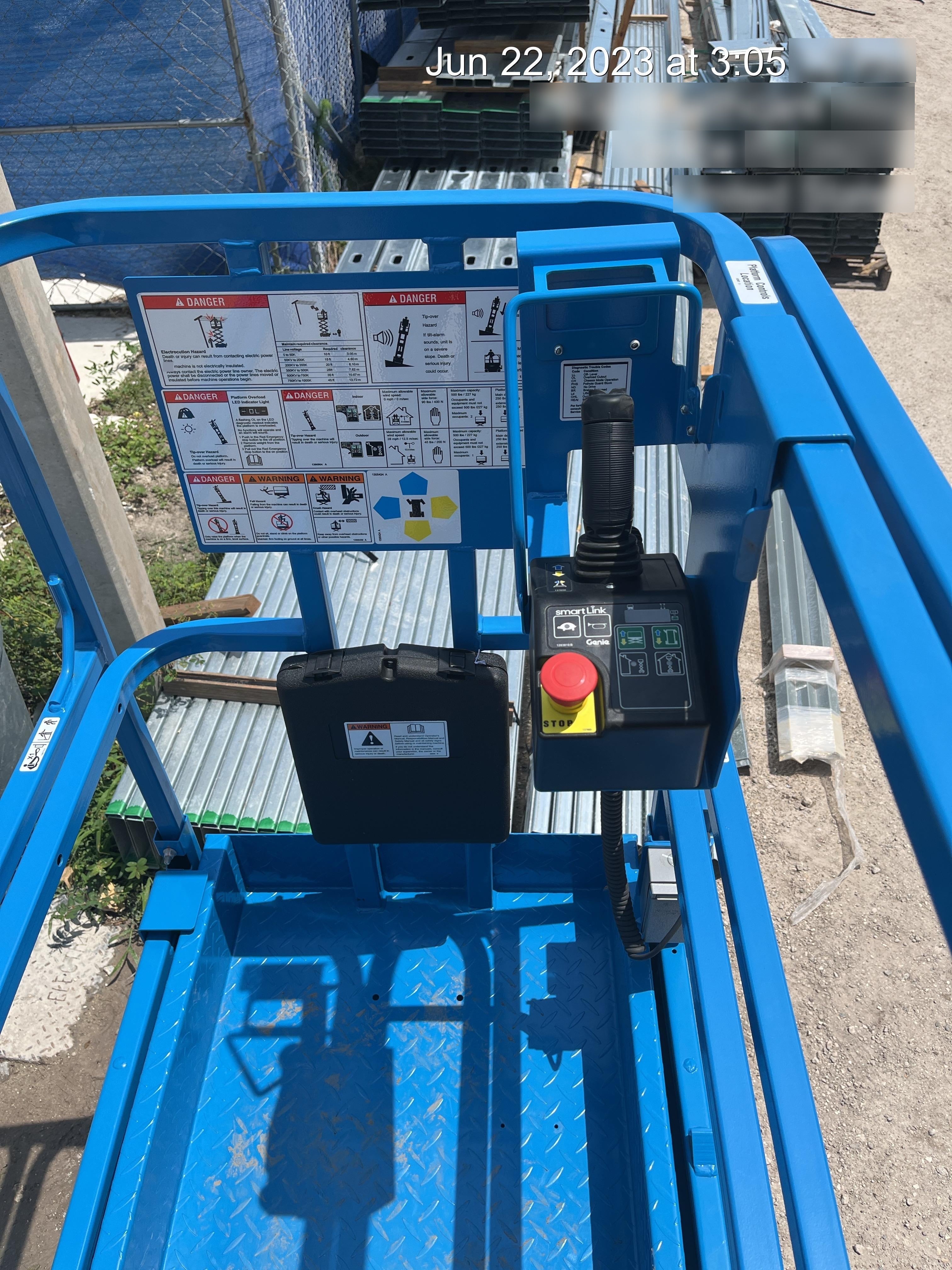 2023 GENIE GS-1432