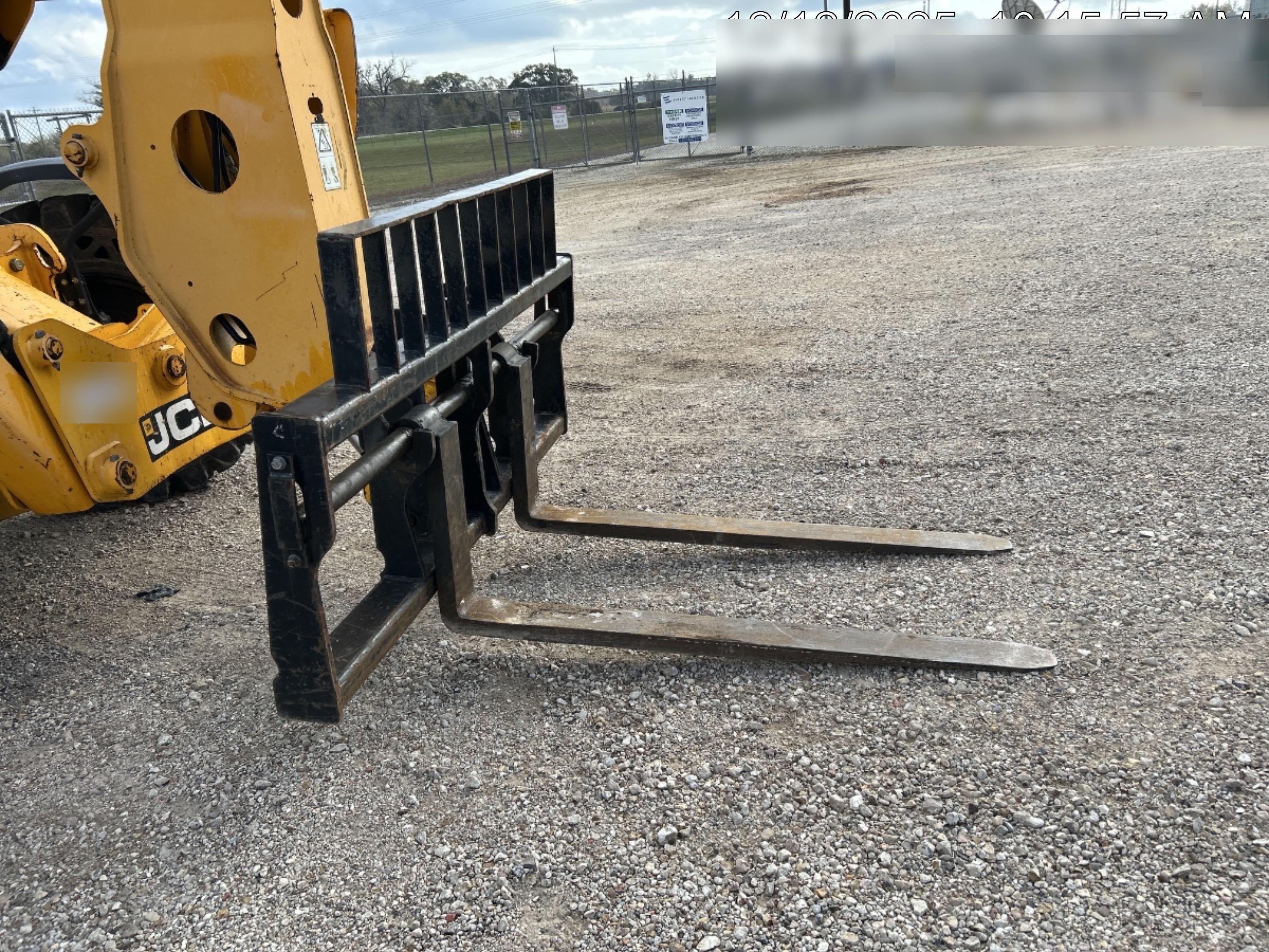 2019 JCB 510-56 Open ROPS, 74 HP, Solid Tires, Worklights, Beacon, Aux Hydraulics, Lifting Eye w/60" Carriage/60" Forks