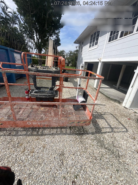 2023 JLG 460SJ