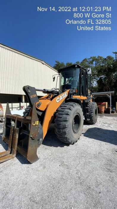 2018 Case 621G CLOSED CAB, JRB 416 STYLE HYD COUPLER