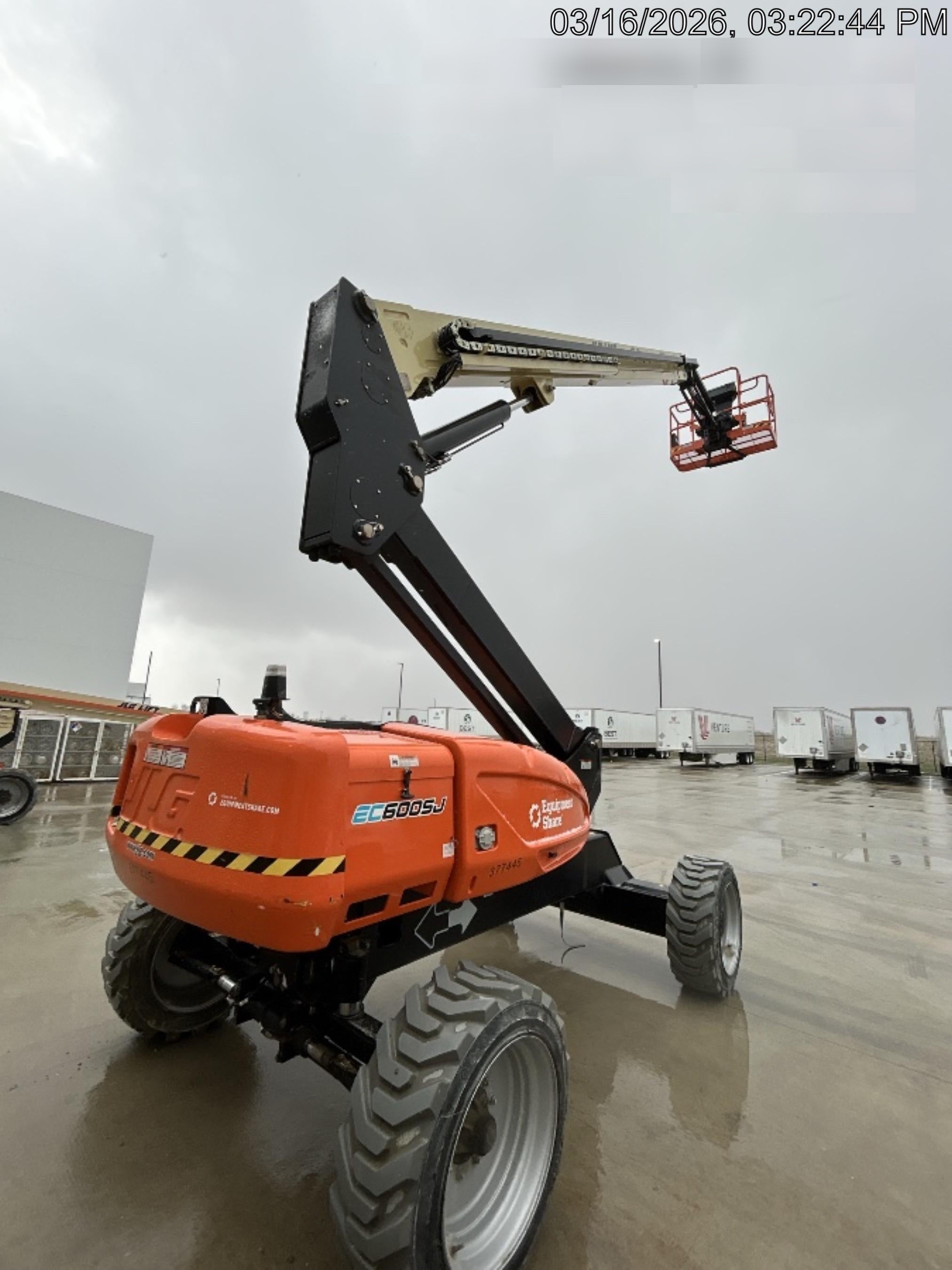 2023 JLG EC600SJ