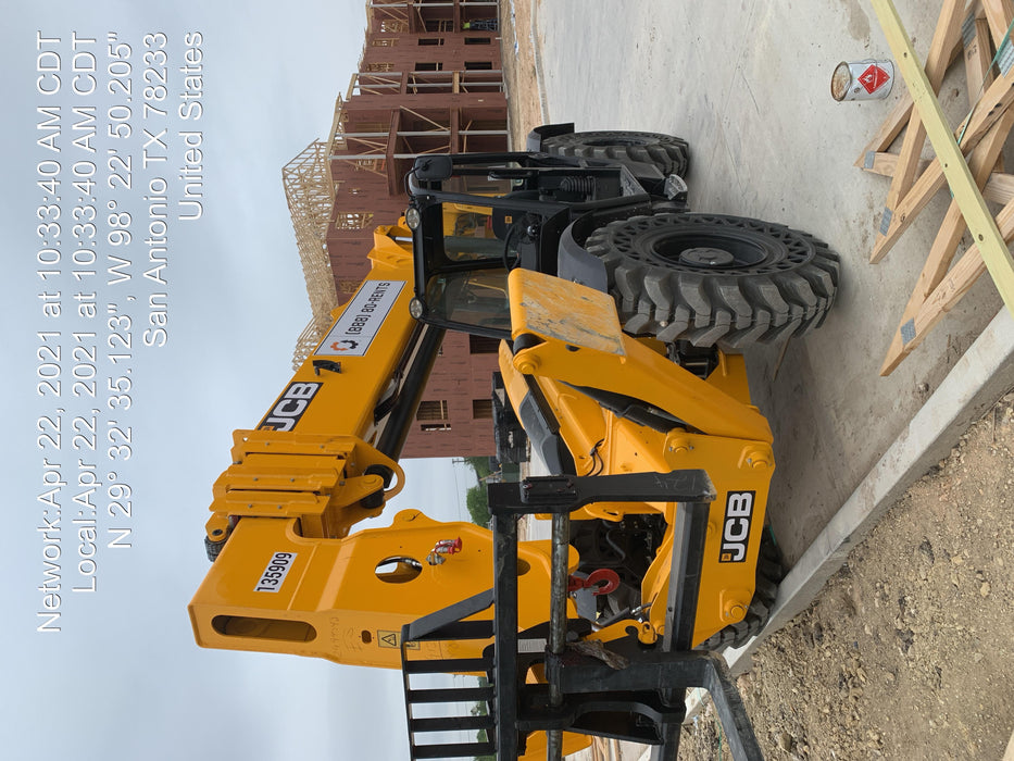 2021 JCB 512-56