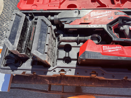 2022 MILWAUKEE MXF301-2CXS