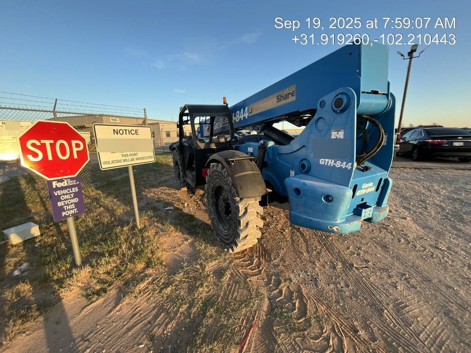2018 Genie GTH-844 Genie GTH-844 w/Open ROPS, Solid Tires, beacon/work lights, 60" carriage/forks