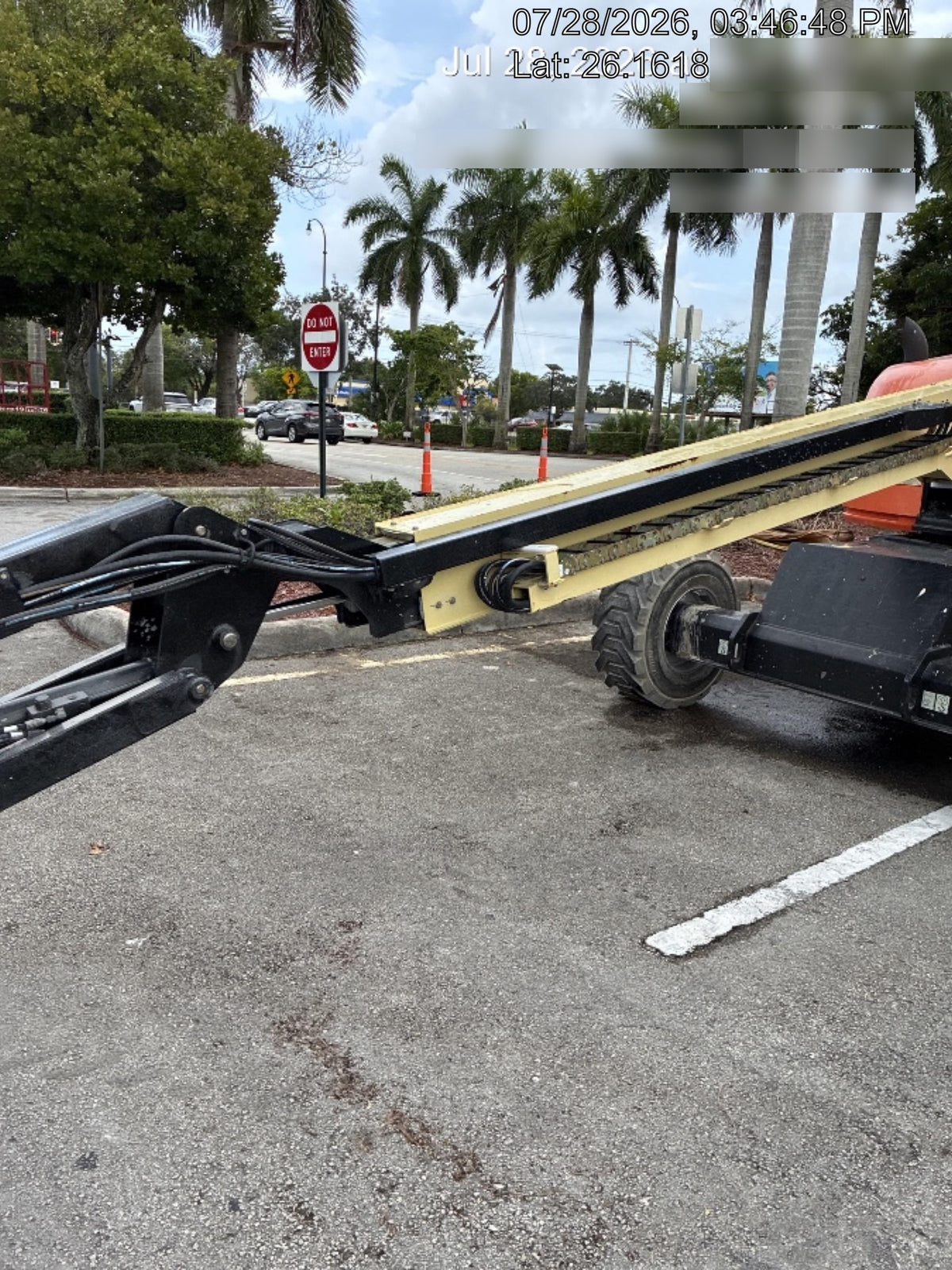 2023 JLG 460SJ