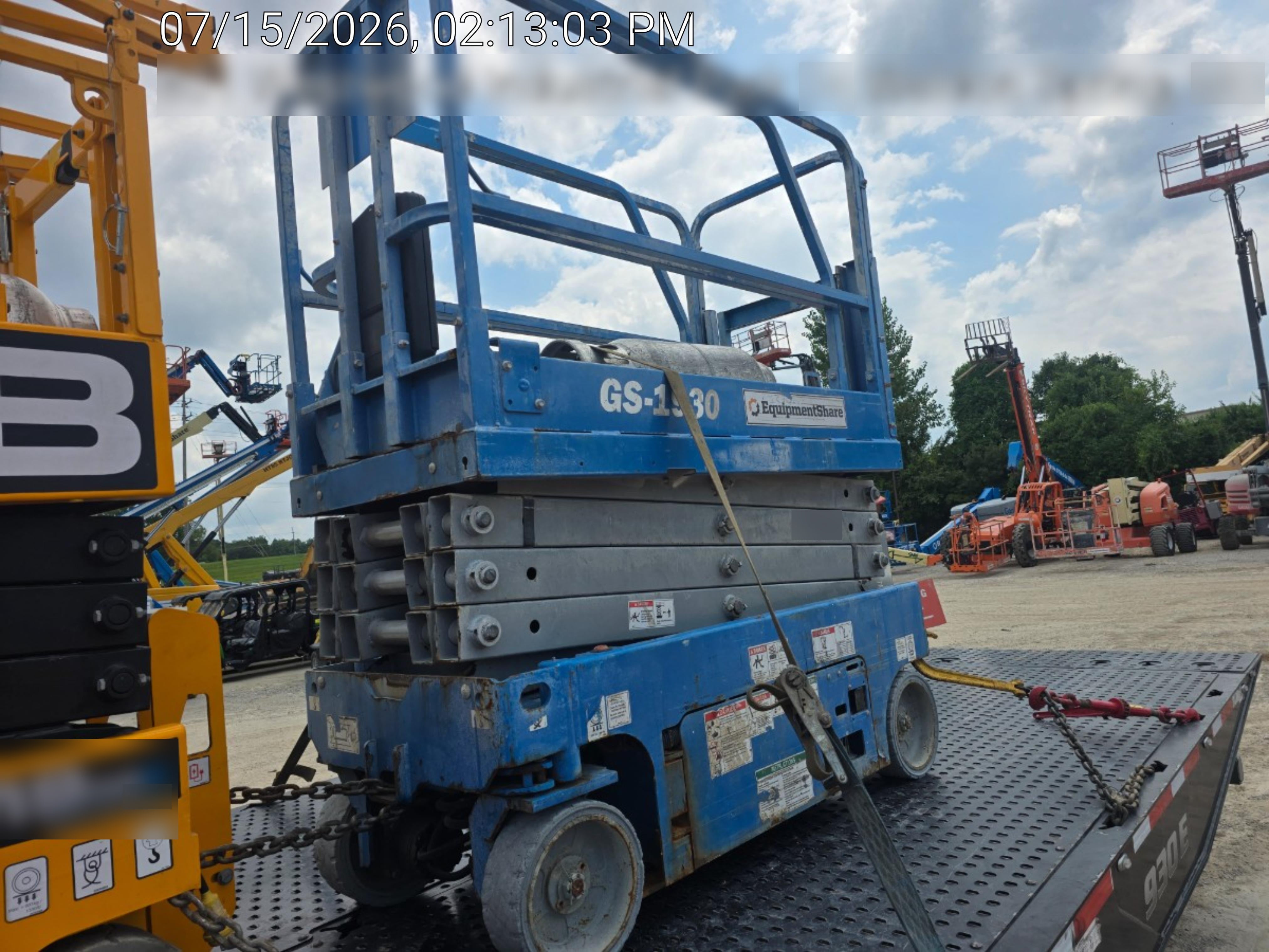 2020 Genie GS-1930 Solid Non Marking Tires, Beacon, Folding rails with half height swing gate