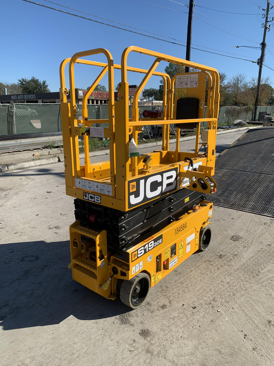 2021 JCB S1930E