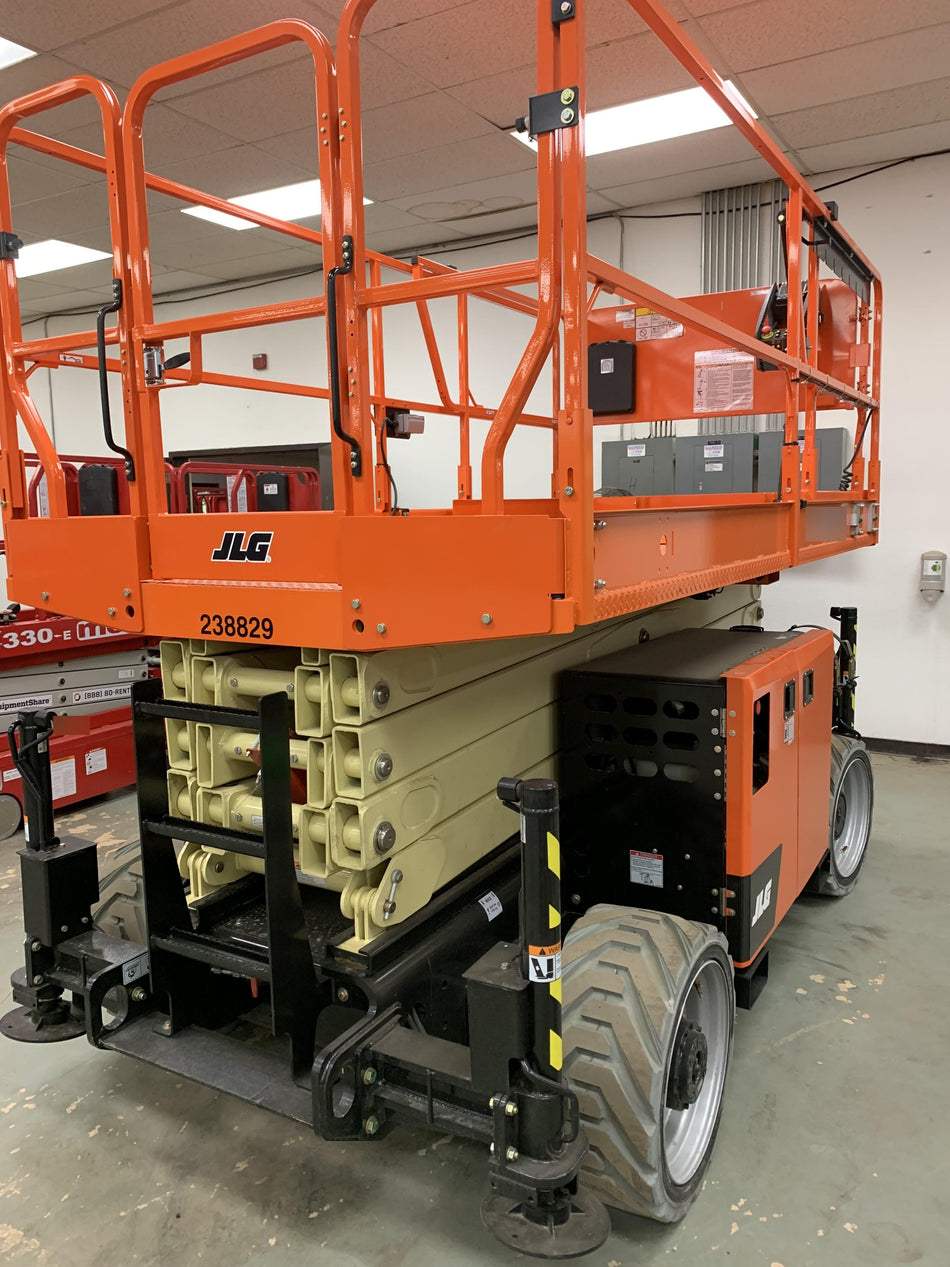 2022 JLG RT4069