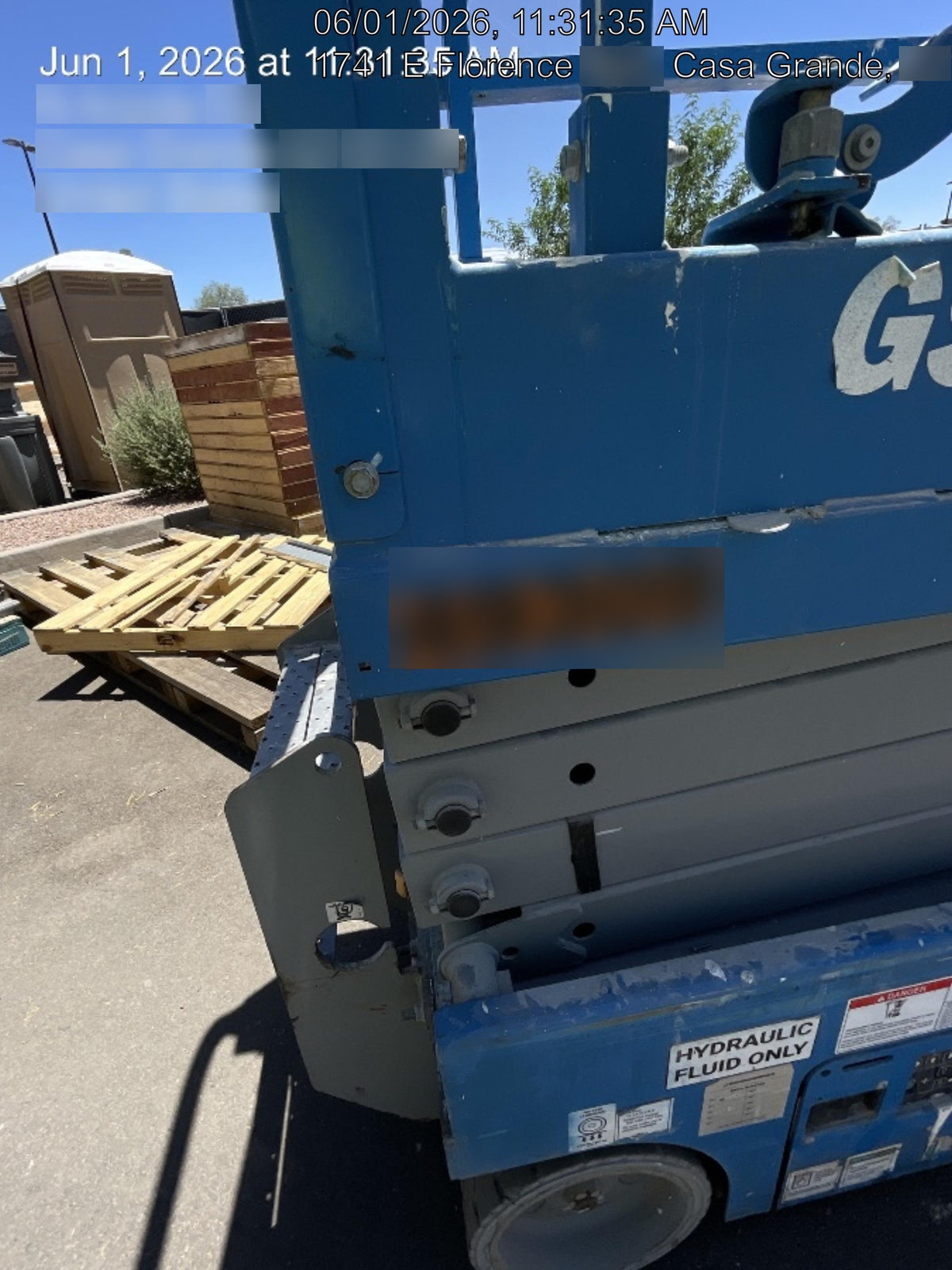 2019 Genie GS-1930 Half Height Swing Gate, 800W Inverter