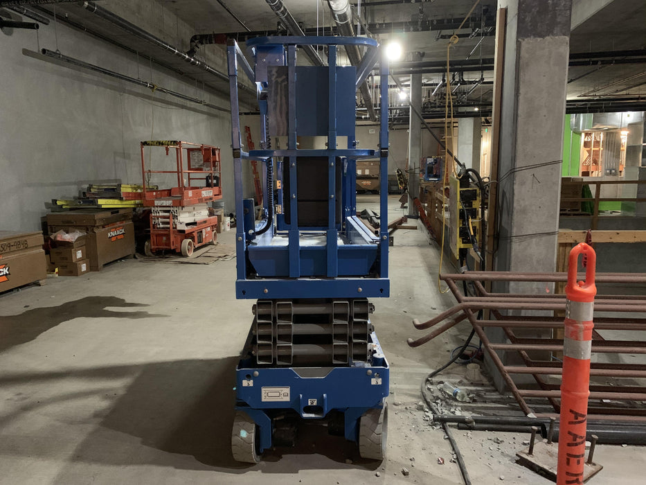 2020 Genie GS-1930 Solid Non Marking Tires, Beacon, Folding rails with half height swing gate, 800W Inverter