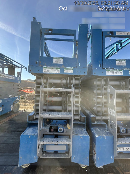 2020 Genie GS-3232 Standard, Folding half height swing gate, 800W Inverter