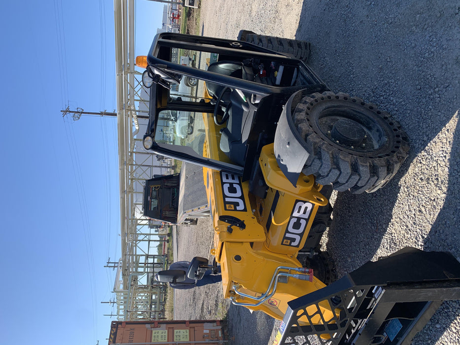 2020 JCB 505-20TC Canopy, Solid Tires, Work Lights, Beacon, Aux Hydraulics, Back up Alarm, ES Decals