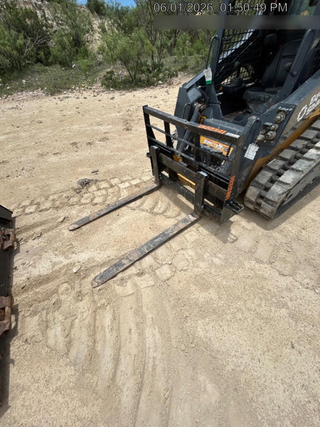 2025 ARROW MATERIAL HANDLING 60" Pallet Forks - Arrow