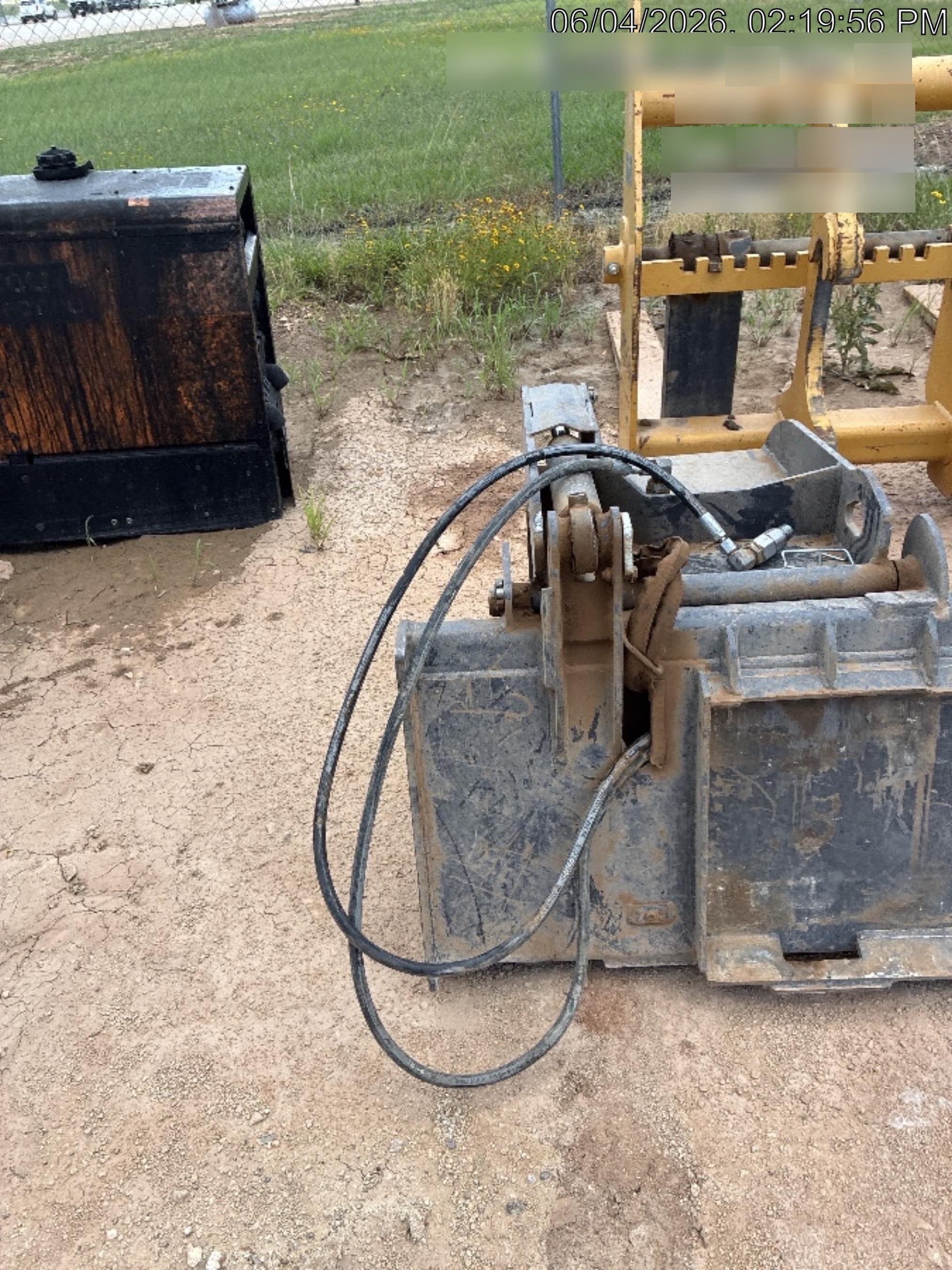 2019 PALADIN 76" Scrap Grapple Bucket - Paladin