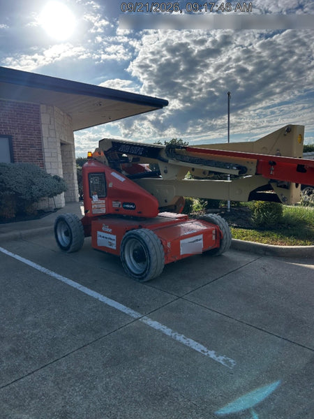 2022 JLG E450AJ