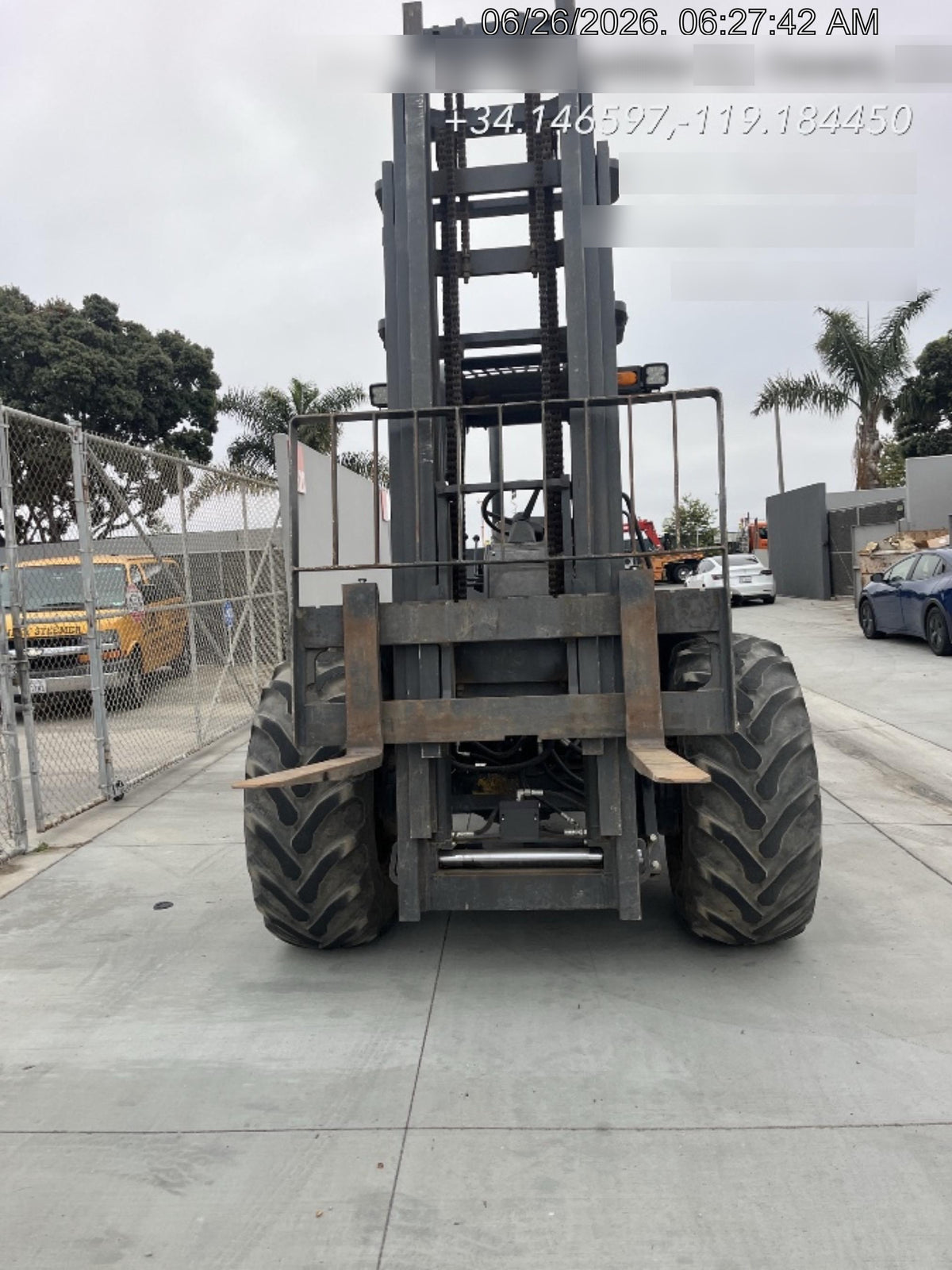 2023 CASE 588H