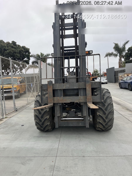 2023 CASE 588H