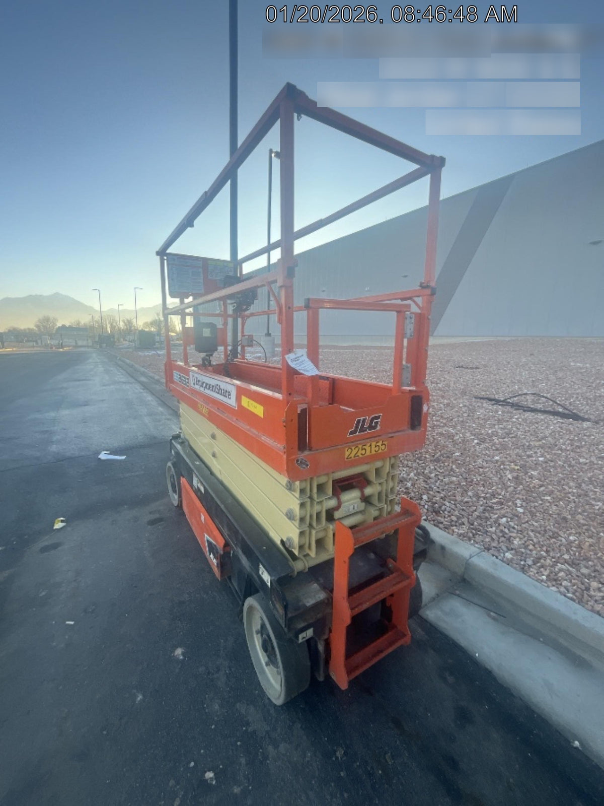 2022 JLG ES2632