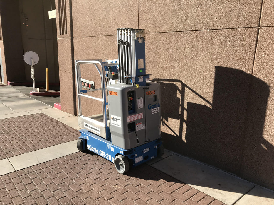 2019 GENIE GR-20