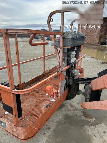 2016 JLG 660SJ
