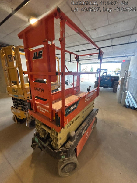 2025 JLG ES1932