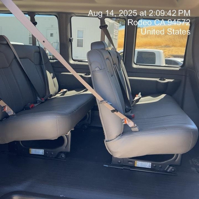 2025 CHEVROLET Express Van - Rental