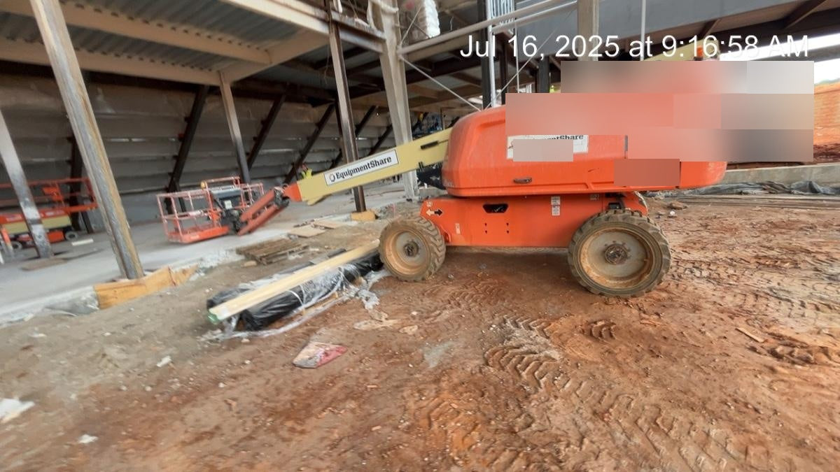 2019 JLG 660SJ