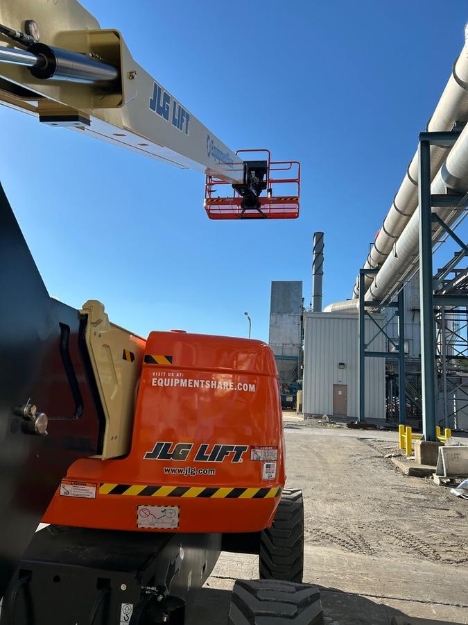 2025 JLG 800AJ