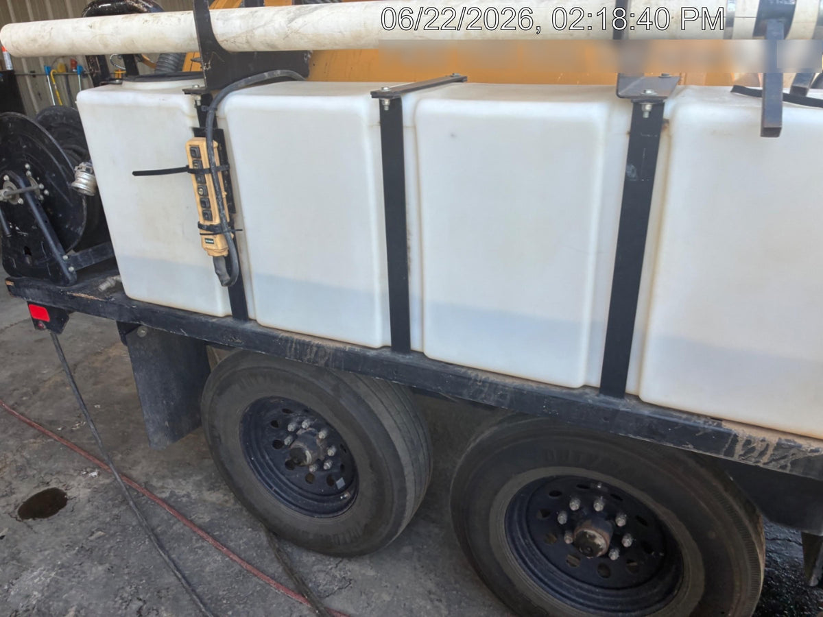 2022 VAC-TRON LP573XDT