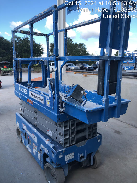 2020 Genie GS-1930 Solid Non Marking Tires, Beacon, Folding rails with half height swing gate