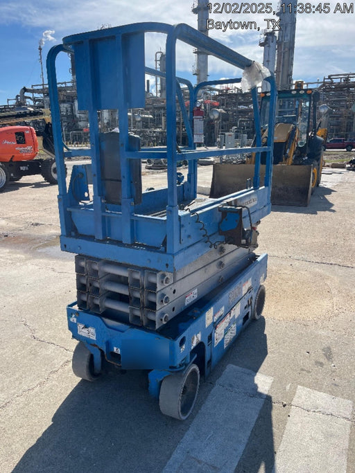 2019 Genie GS-1930 Fixed Rails with Chain Entry