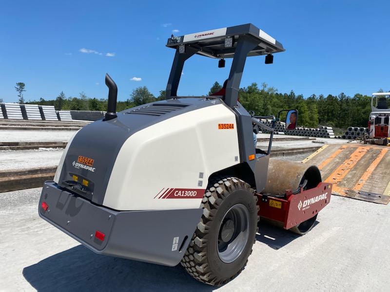 2021 DYNAPAC CA 1300D