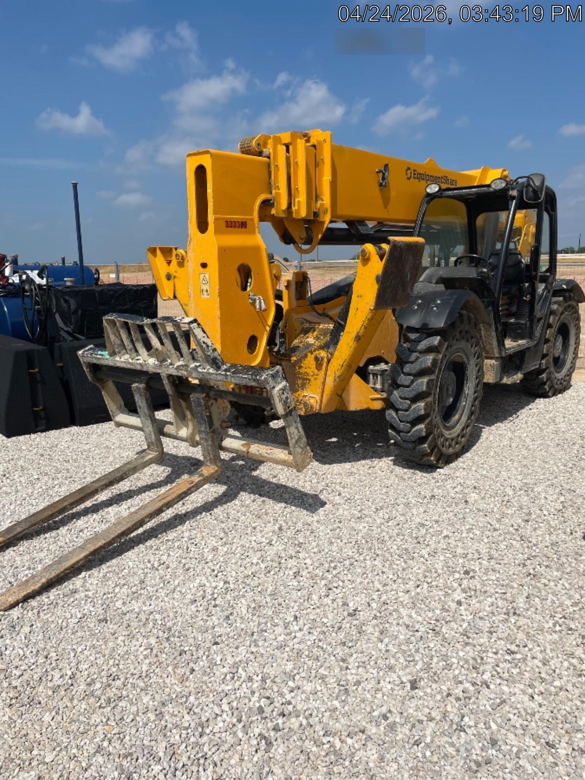 2023 JCB 510-56