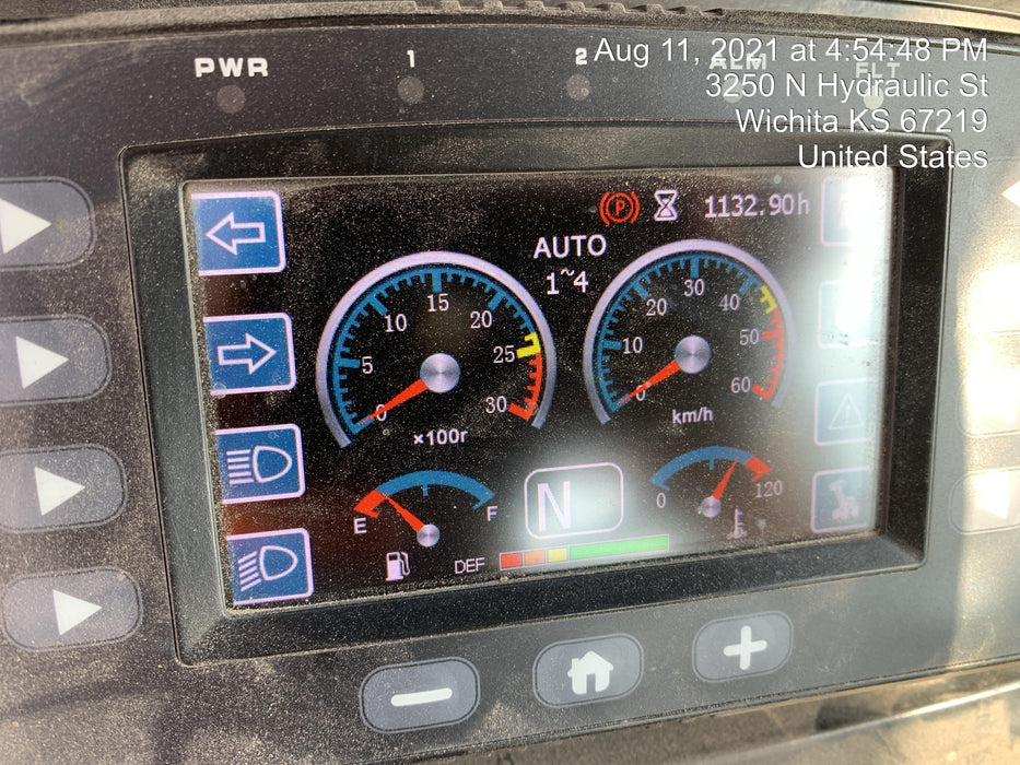 2018 Sany SW405K RETAIL-Standard - Paladin Quick Couplers, Paladin QC 4 yard Buckets