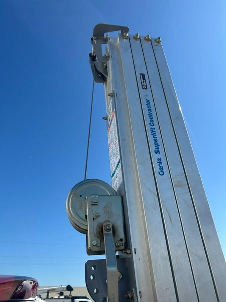 2023 GENIE SLC-24