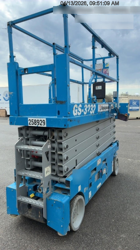 2022 GENIE GS-3232