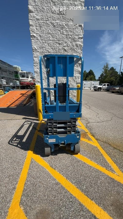 2019 Genie GS-1930 Fixed rails with chain Entry