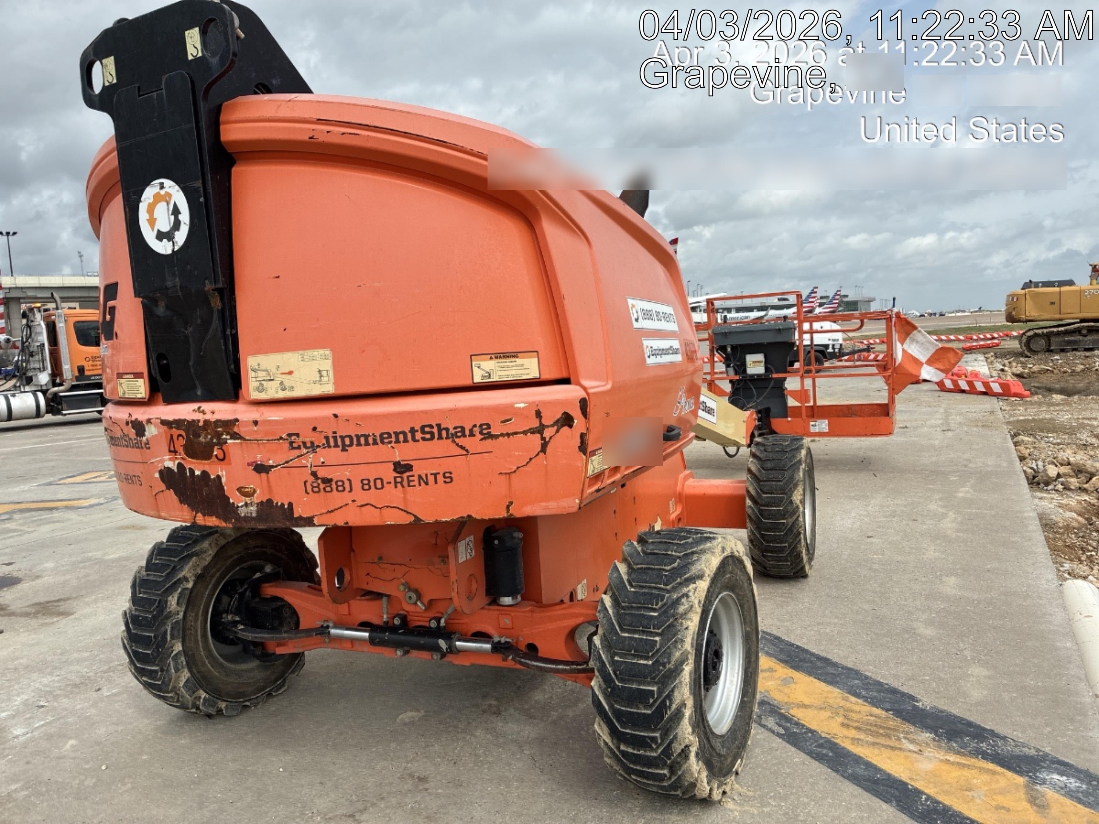 2019 JLG 400S