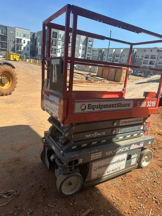 2019 Skyjack SJIII-3219 Standard Options, Trojan Batteries