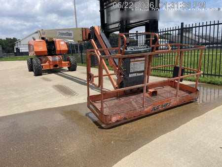 2019 JLG 860SJ