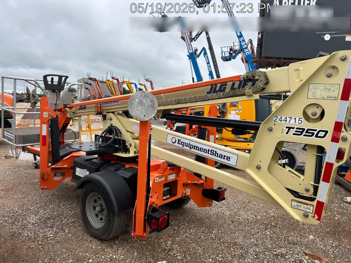 2022 JLG T350