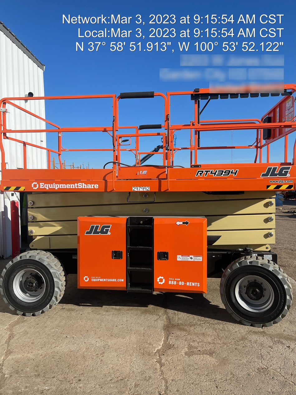 2023 JLG RT4394
