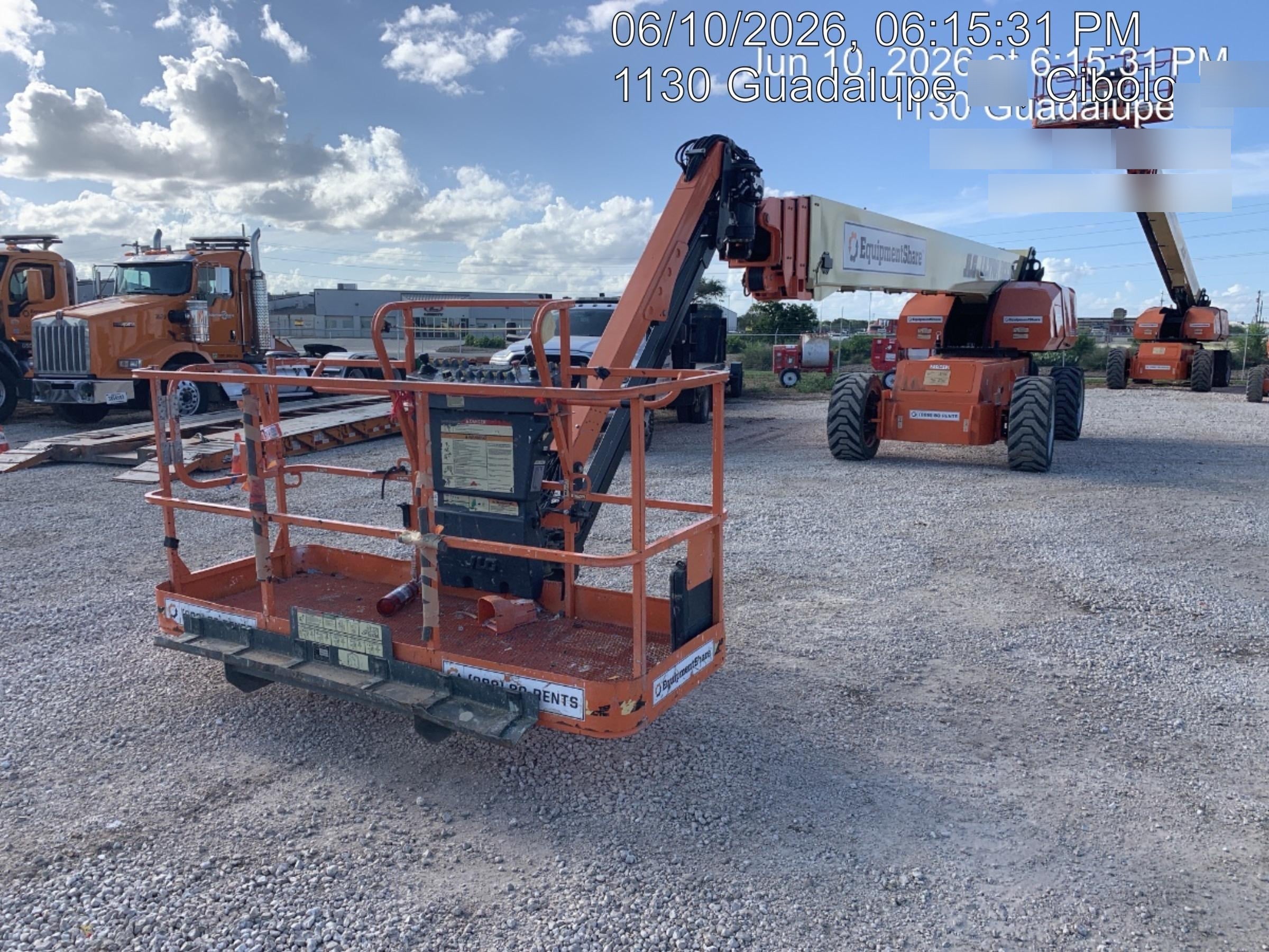 2022 JLG 1350SJP