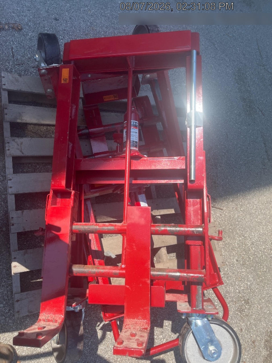 2026 ROL-A-LIFT M-8