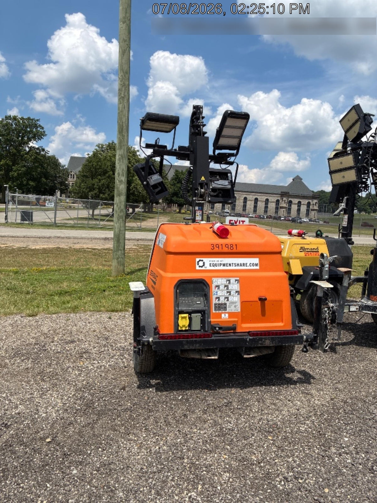 2024 Generac MLT2 Diesel, Flex Switch 120V Input, Powerzone Controller, 
(4) 320W LED Lights, 4kW Generator, 39.9 Gal Fuel Tank, 2" Ball, T3